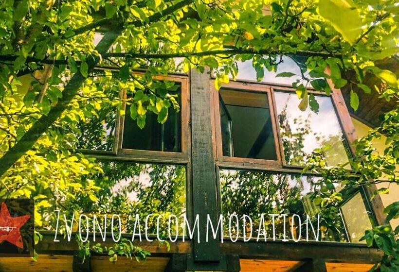 اتاق استاندارد با چشم‌انداز باغ, Guesthouse Zvono