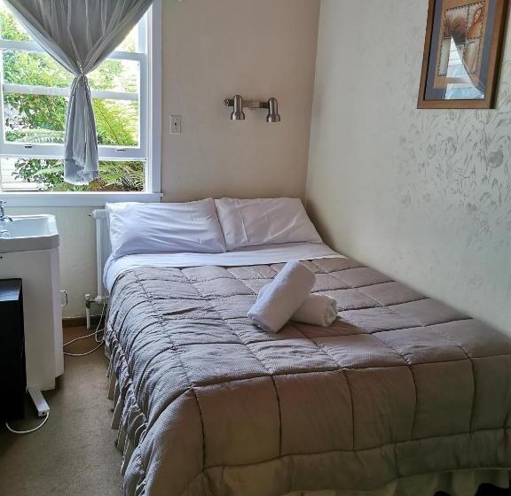 חדר אקונומי, National Park Alpine Lodge