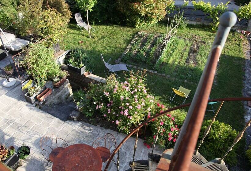 스탠다드 룸, Chez Ric Et Fer