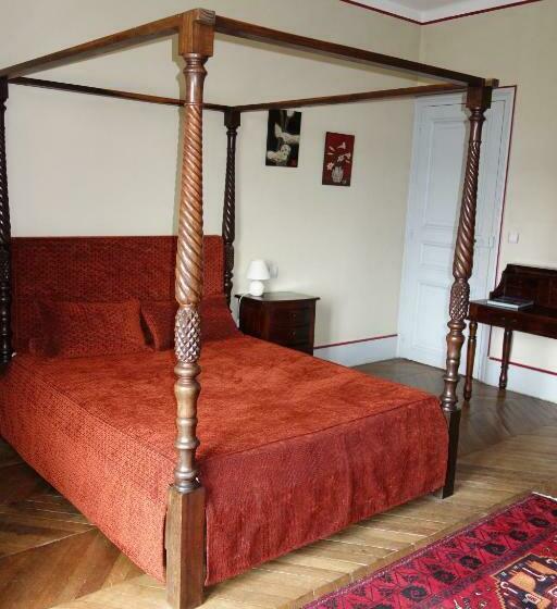 غرفة قياسية مزوَّدة بشُرفة, Château Mont Suzey