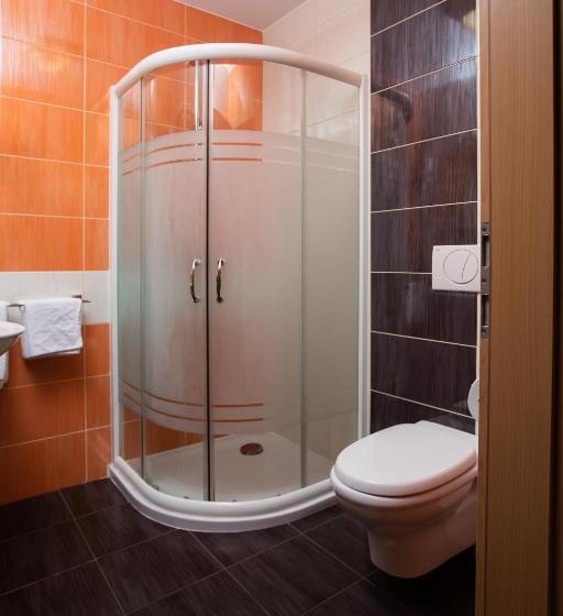 اتاق استاندارد, Rooms En Krajcar