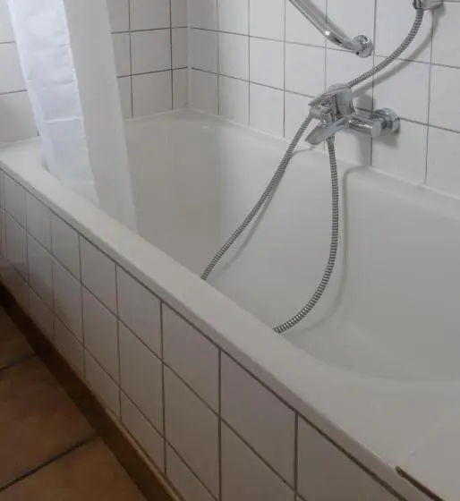 スタンダードルーム, Restaurant La Ferme De Grambais