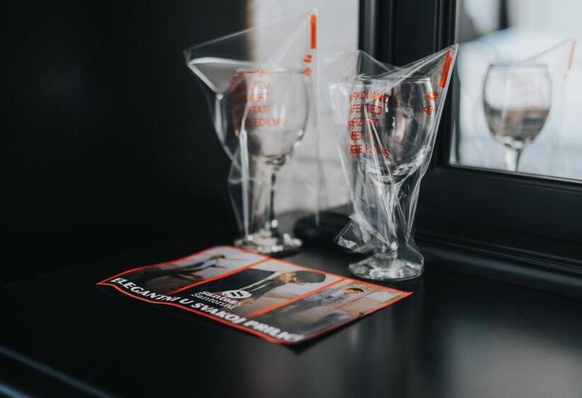 اتاق استاندارد چهار تخته, Motel Vila Bakarni