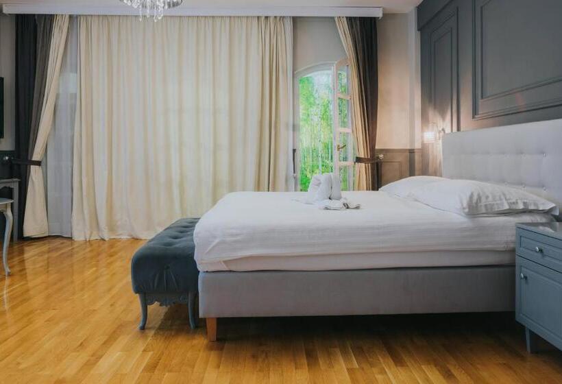 اتاق لوکس با تخت بزرگ, Motel Vila Bakarni