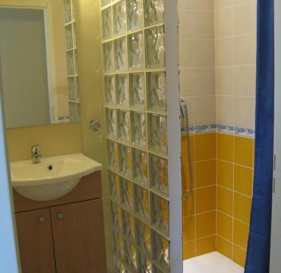 标准间, Gites Des Camparros