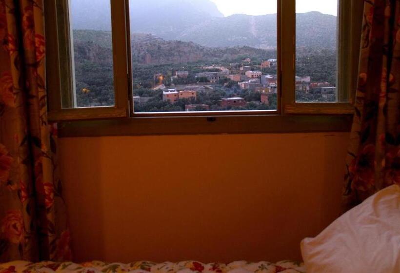 سوئیت لوکس با چشم‌انداز کوهستان, Kasba Oum Hani D Ouzoud