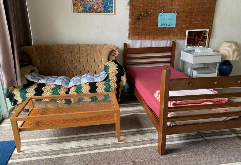 חדר משפחתי, M3