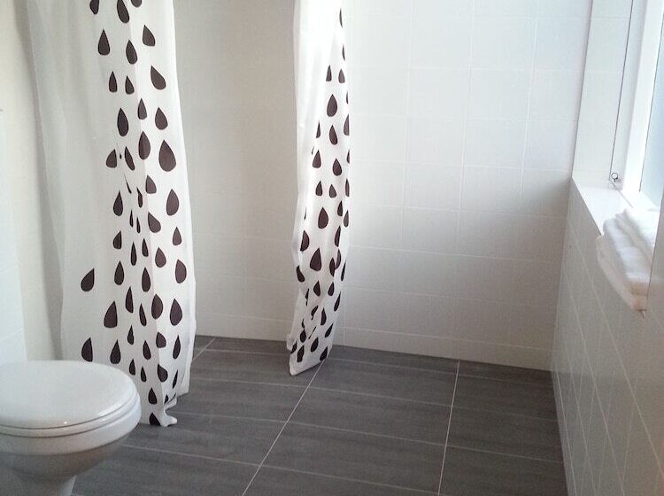 اتاق استاندارد چهار تخته, Seydisfjördur Guesthouse