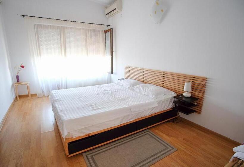 침실 2개 아파트, Pensiunea Anastasia