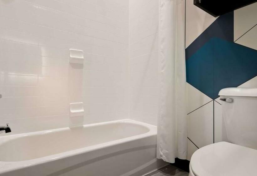 スイート, Best Western Plus Parkside Inn & Suites