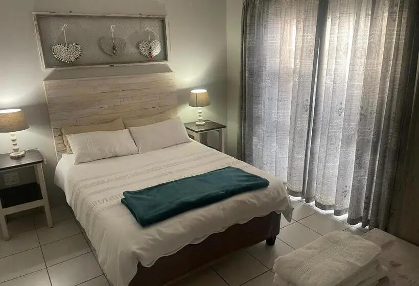 Suite 2 Dormitoare, Anas Inn