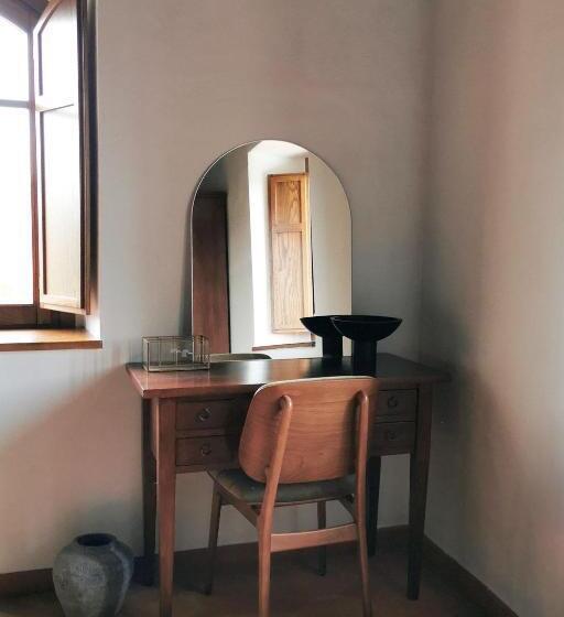 Quarto Deluxe, Borgo Castello Panicaglia