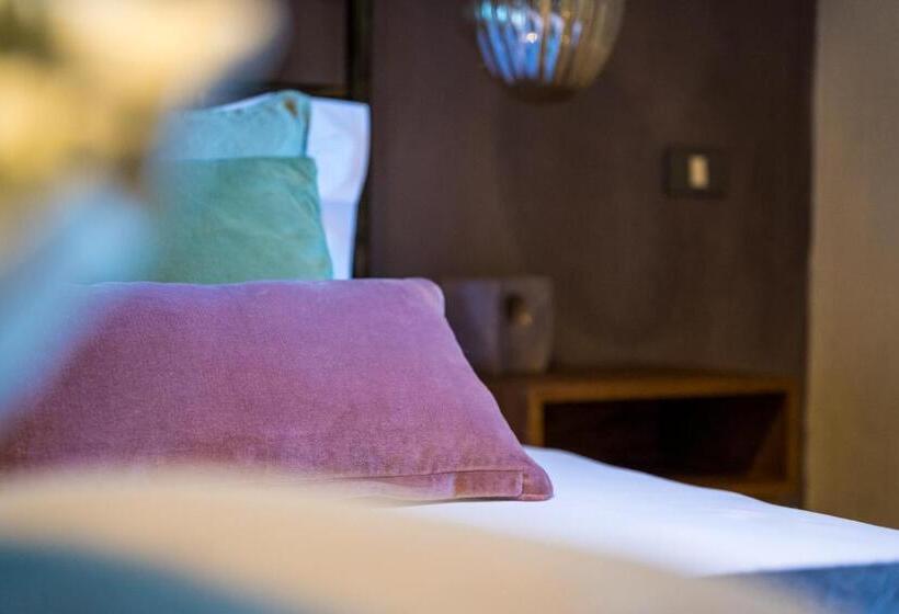 基本间, Borgo Castello Panicaglia