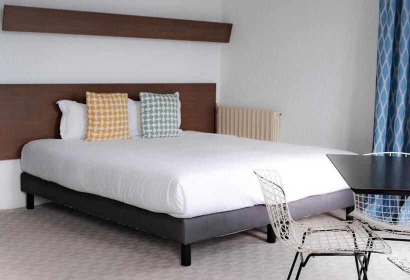 استودیوی استاندارد با چشم‌انداز دریا, Residence Le Beau Rivage