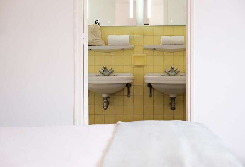 Camera Standard, Residence Le Beau Rivage