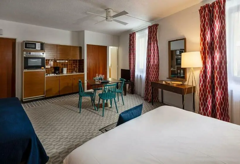 スタンダードスタジオ, Residence Le Beau Rivage