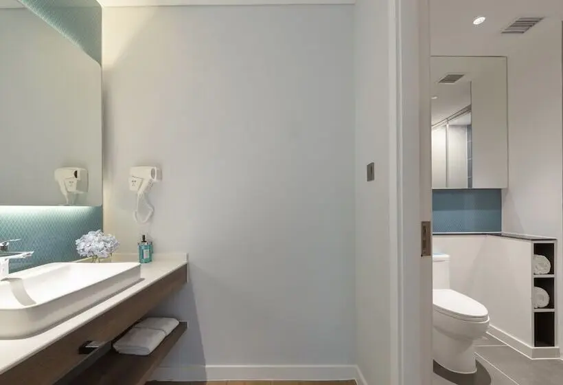 スイート, Holiday Inn Express Nanjing Dongshan By Ihg