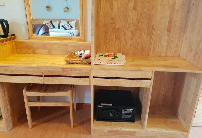 اتاق سوپریور, Kalaw Garden