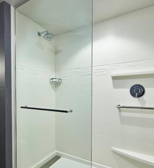 带大床的标准工作室, Residence Inn By Marriott Cleveland University Circle/medical Center