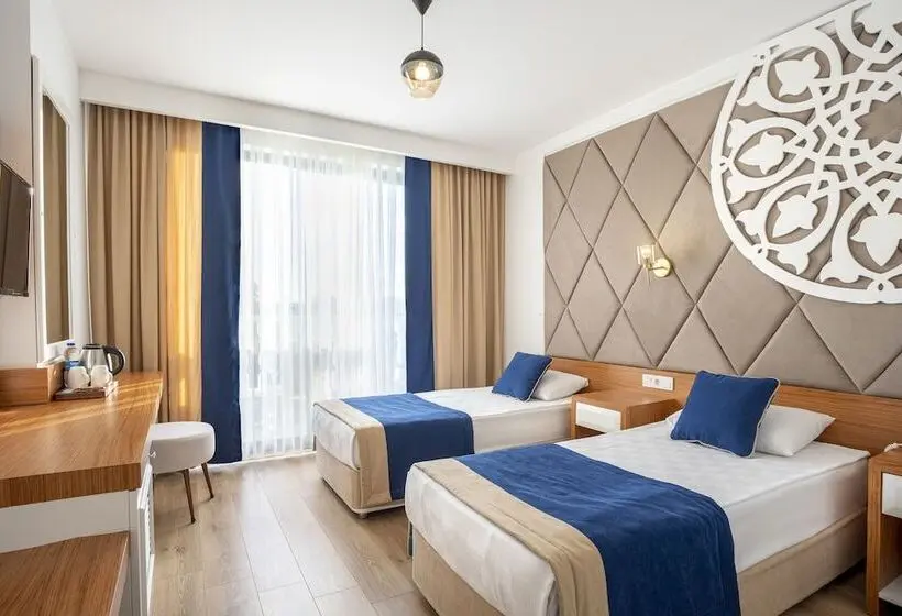 اتاق لوکس, The Sansa Hotel & Spa