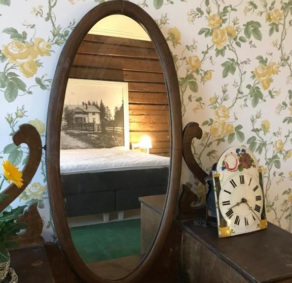 带阳台标准四人间, Vanha Pappila Hetki Oy