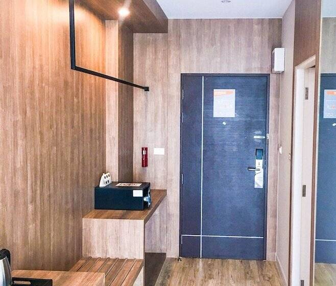 Номер Deluxe, Fortune Hotel Buriram