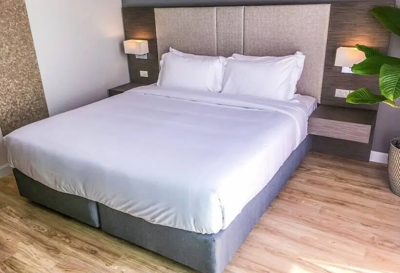 Deluxe-huone, Fortune Hotel Buriram
