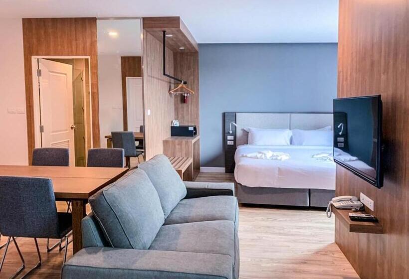 סוויטה משפחתית, Fortune Hotel Buriram