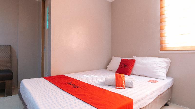 家庭间, Reddoorz At Manila Venetian