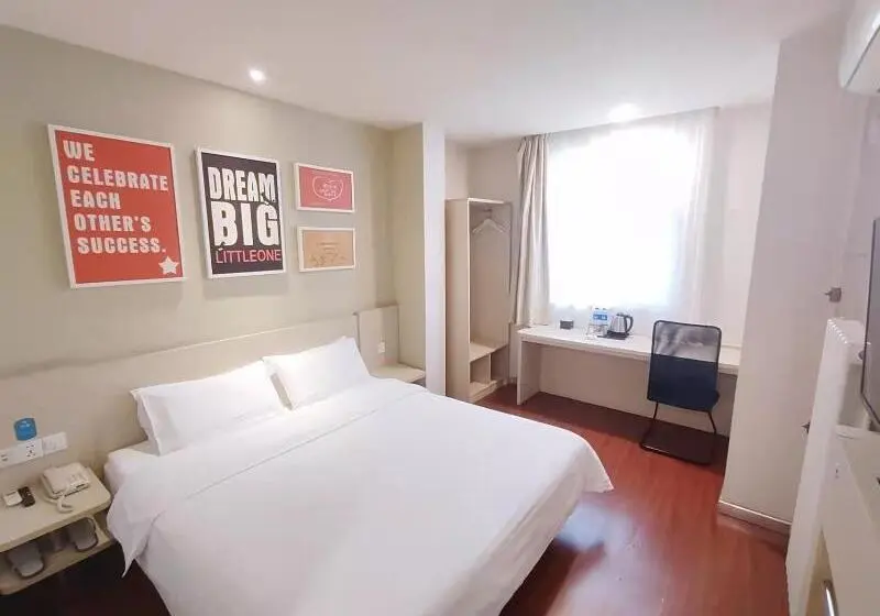 ファミリールーム, Reddoorz At Manila Venetian