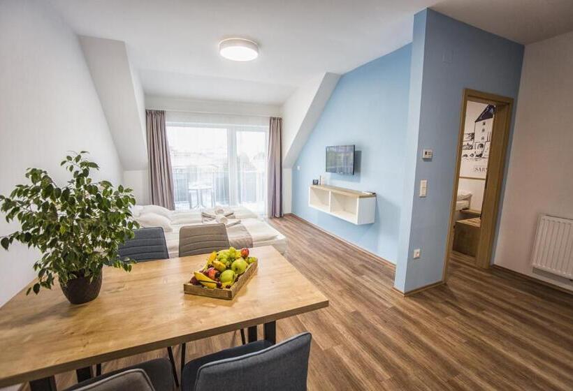 דירת שני חדרים, Berill Suites