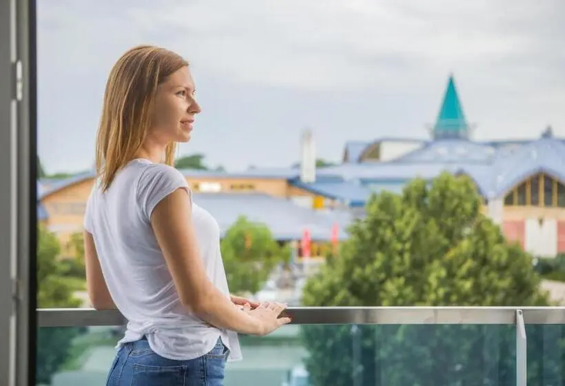 آپارتمان 1 خوابه با تراس, Berill Suites