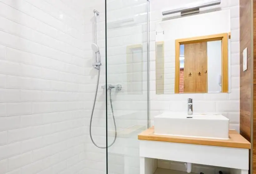 آپارتمان 1 خوابه, Berill Suites