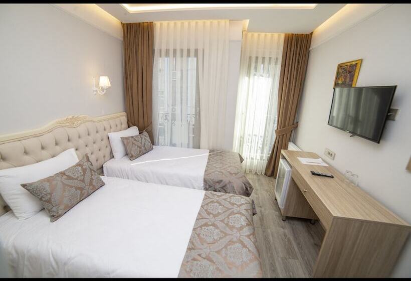 اتاق استاندارد سه نفره, Hhk Hotel Downtown