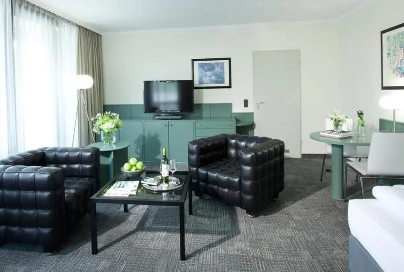 استودیو استاندارد با بالکن, Studios Im Rheinhof