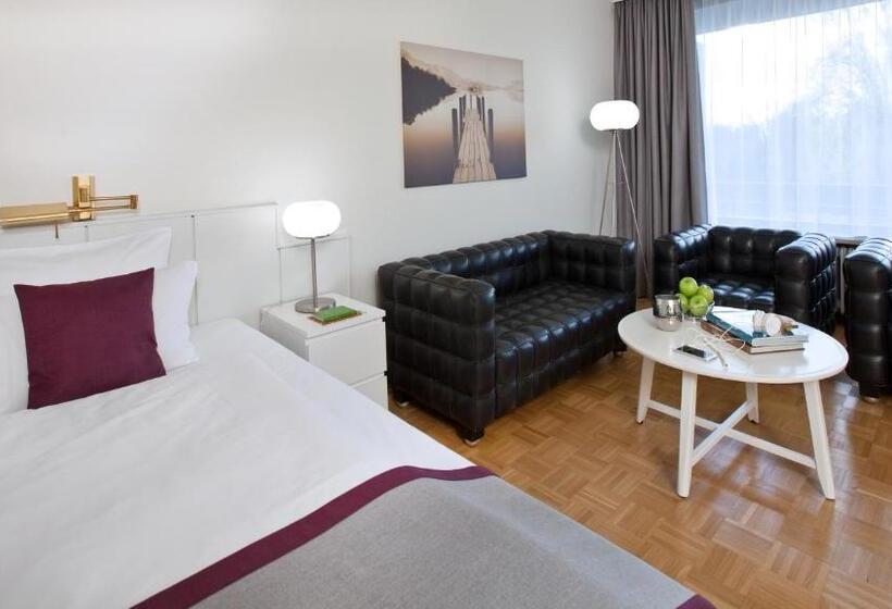 Студия Deluxe, Studios Im Rheinhof