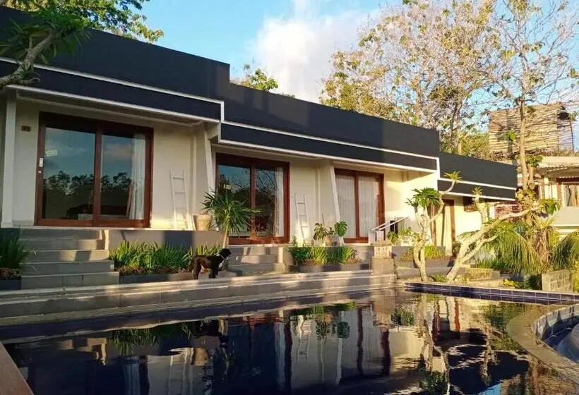 اتاق استاندارد, Bagus Ink Surf Camp