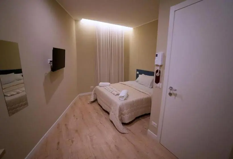 キングサイズベッドのスタンダードルーム, B&b Il Grottino