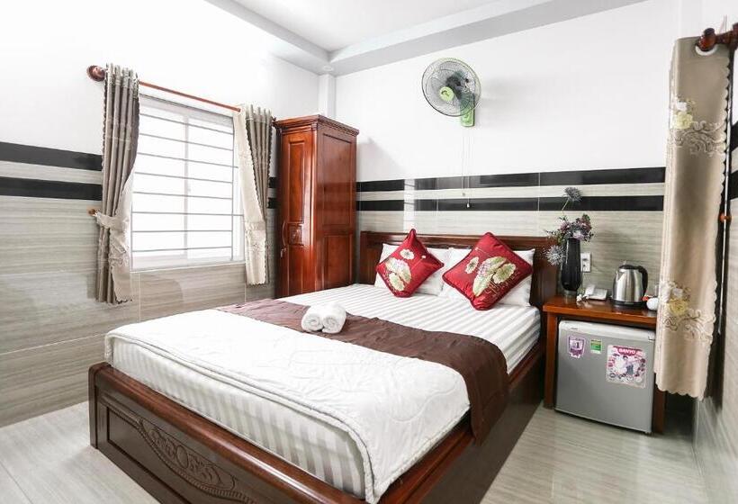 اتاق استاندارد, Lucky