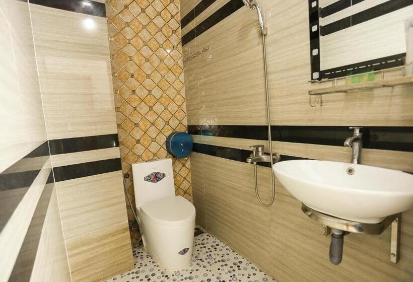 اتاق استاندارد چهار تخته, Lucky