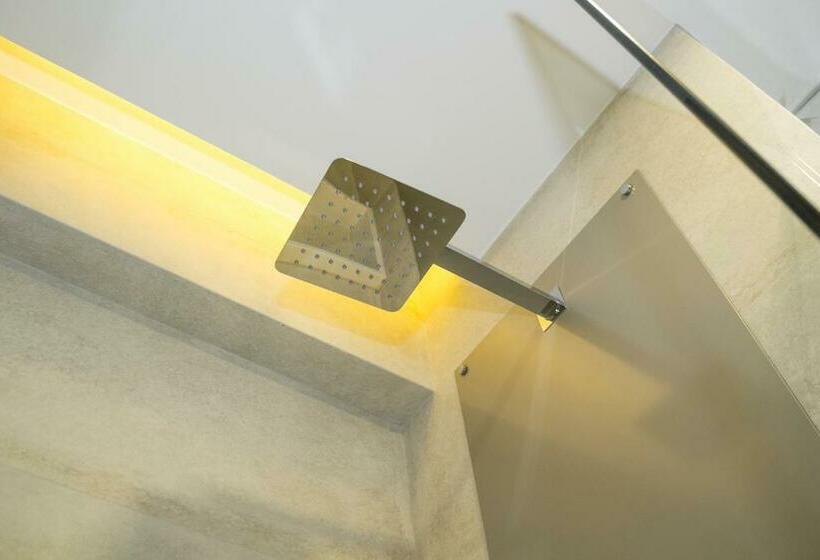 デラックスルーム, Slaviero Campina Grande