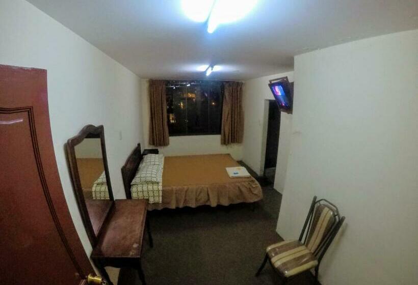 اتاق استاندارد, Residencial Uruguay