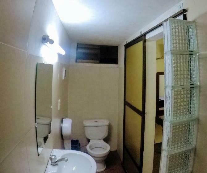 اتاق استاندارد, Residencial Uruguay