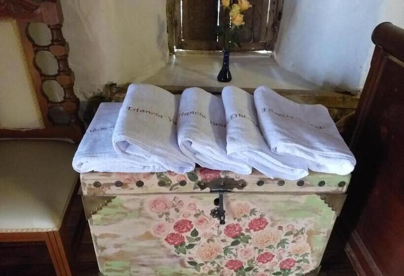 バルコニー付きスタンダードルーム, Estancia El Sol