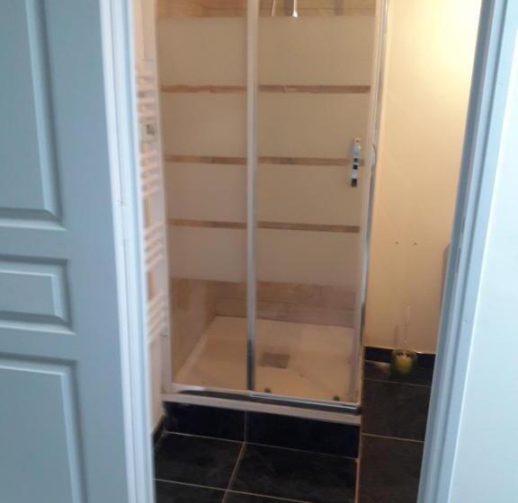 Студио Стандарт Вид на Сад, Cosy Studios La Gambeta