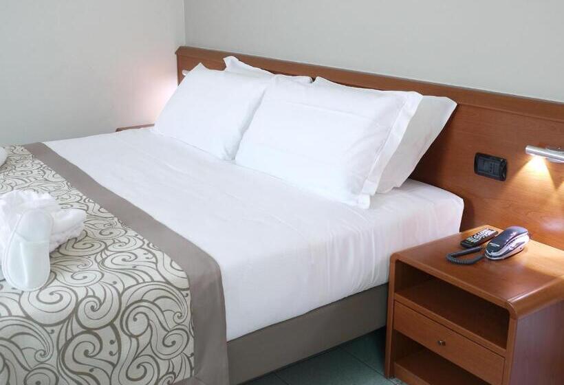 Chambre Supérieure, Ala