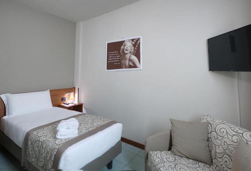 Chambre Supérieure Individuelle, Ala