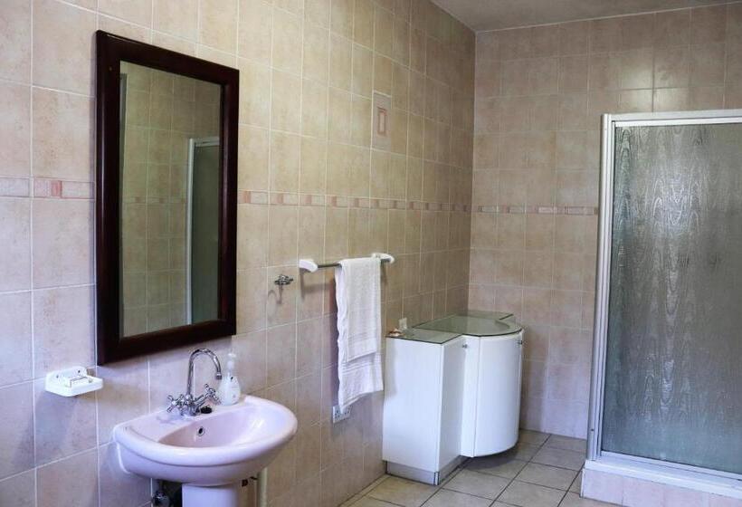 اتاق لوکس, Sentosa Guest House