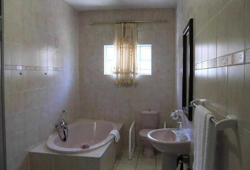 اتاق لوکس, Sentosa Guest House