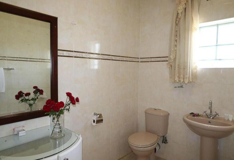 اتاق اکونومی, Sentosa Guest House